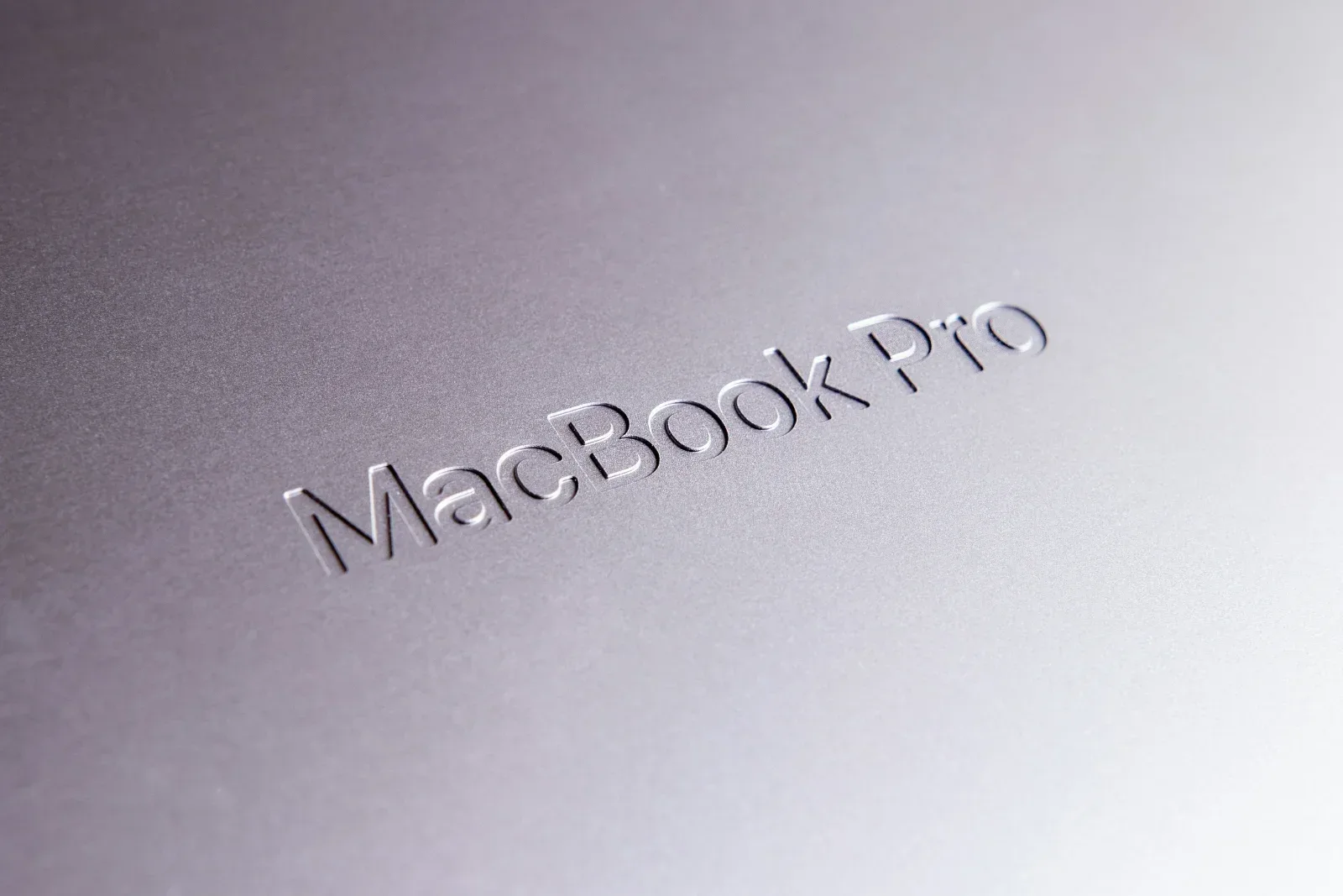 Κέρδισε MacBook Pro 14''